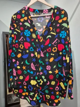 Camisa Love Moschino Estampada Multicolor Talla M