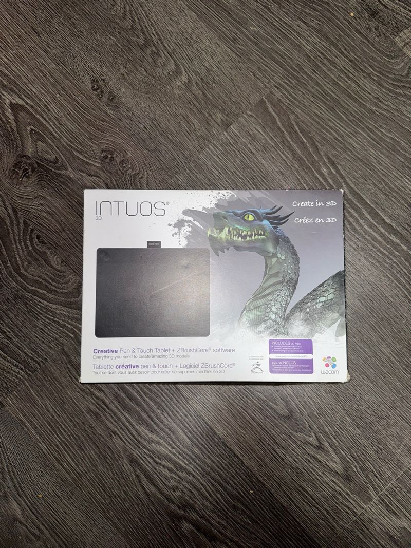 Wacom Intuos 3D Pen & Touch Tablet