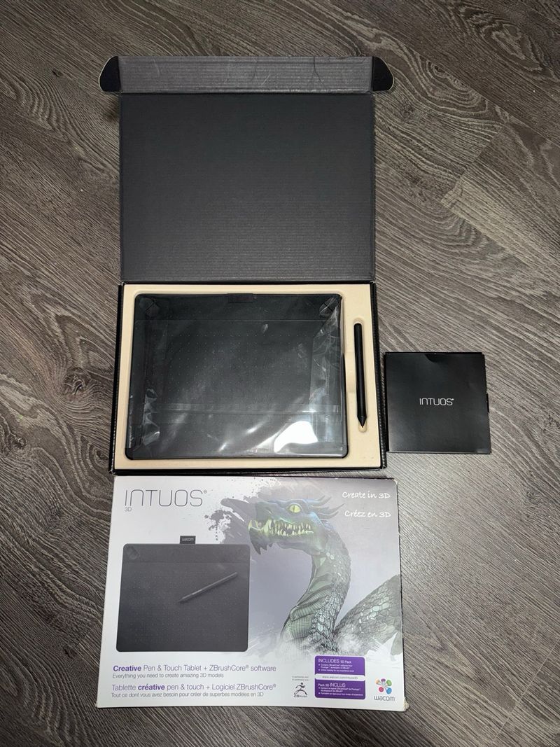 Wacom Intuos 3D Pen & Touch Tablet afbeelding 3