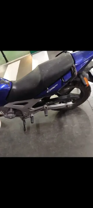 Honda CBF250 2006 - Acepto cambio Scooter
