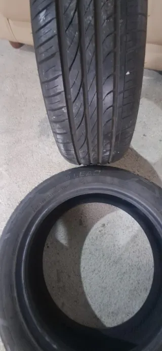 Neumáticos 215/55/17 98W