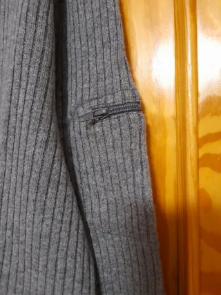 Jersey cuello alto NUDOS gris talla L/5