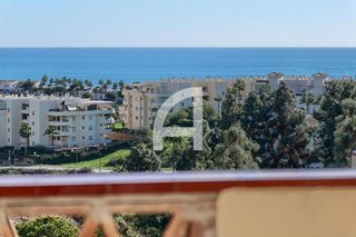 Casa adosada en alquiler en Calaburra - Chaparral en Mijas