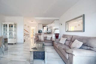 Casa adosada en alquiler en Calaburra - Chaparral en Mijas