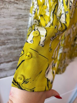 Camisa estampada amarilla zara L