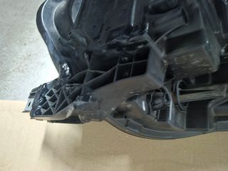 Faro Renault Scenic IV
