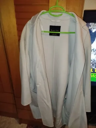 Gabardina Massimo Dutti Beige