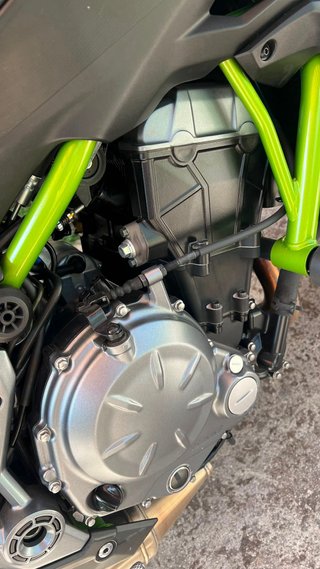 Kawasaki Z- 650 13500km limitada A2