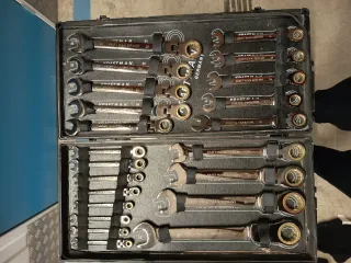 Juego de llaves de carraca y fijas