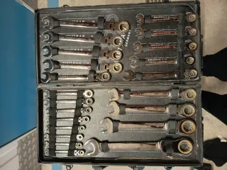 Juego de llaves de carraca y fijas