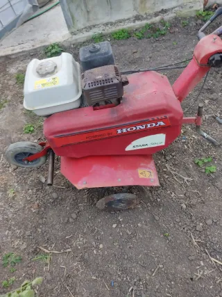 Motoazada Honda Roja buen estado