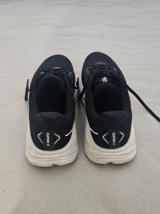 Hoka Clifton 10 Talla 44