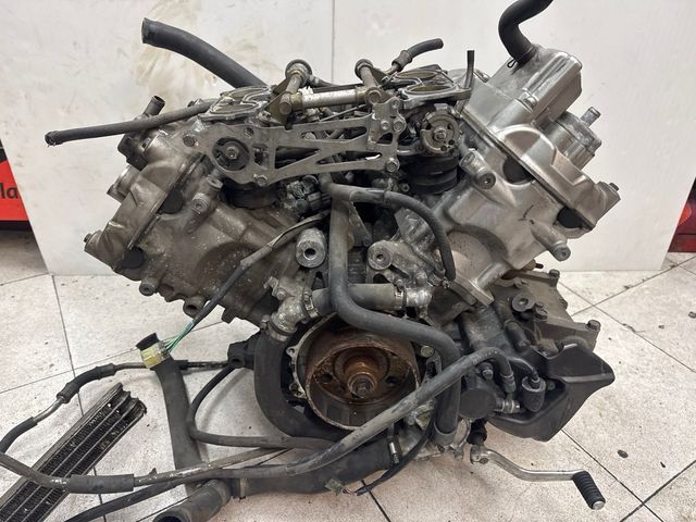Motor Honda VFR 800 2006
