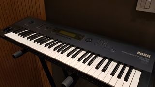 Sintetizador Korg Wavestation EX