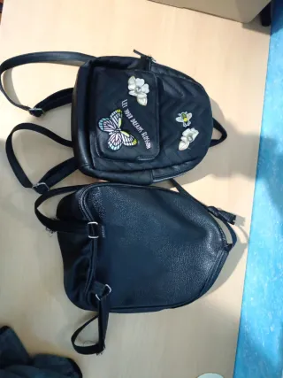 Mochila infantil lentejuelas muñeca