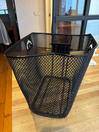 Cesta de Bicicleta Negra