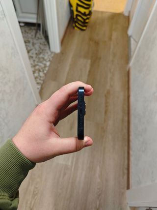 iPhone 13 Medianoche