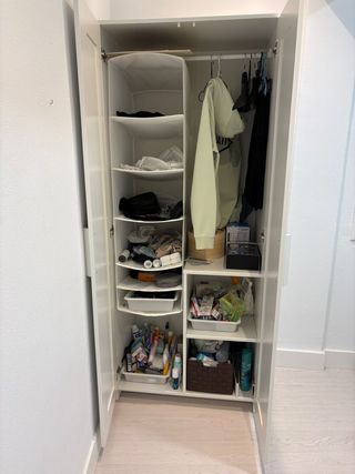 Armario blanco Ikea 2 puertas