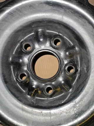 Llantas de chapa 16 Toyota Auris (4 unidades)