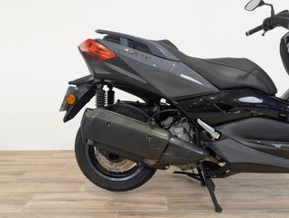 YAMAHA XMAX 300 TECH MAX 2021