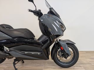 YAMAHA XMAX 300 TECH MAX 2021