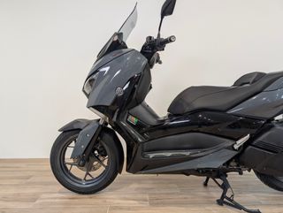 YAMAHA XMAX 300 TECH MAX 2021