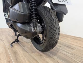 YAMAHA XMAX 300 TECH MAX 2021