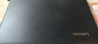 Portátil Lenovo Negro