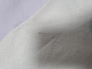 Sudadera Hollister rosa pastel con cuello blanco