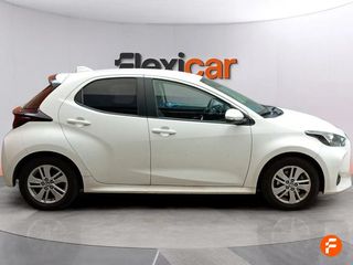 Toyota Yaris 1.5 120H Business Plus