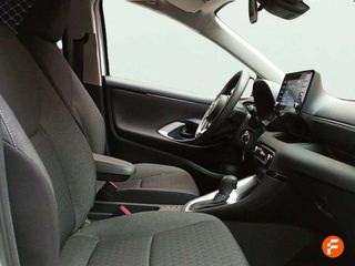 Toyota Yaris 1.5 120H Business Plus