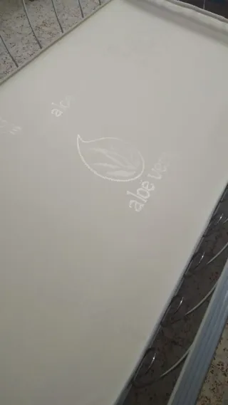 Cuna vintage metal años 70