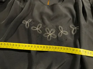 Blusa negra vintage talla 46 a estrenar