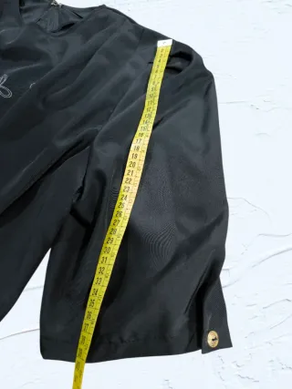 Blusa negra vintage talla 46 a estrenar