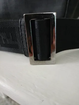 Borsa Fendi tracolla monogram nera