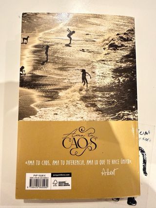 Vuelve a amar tu caos y el roce de vivir