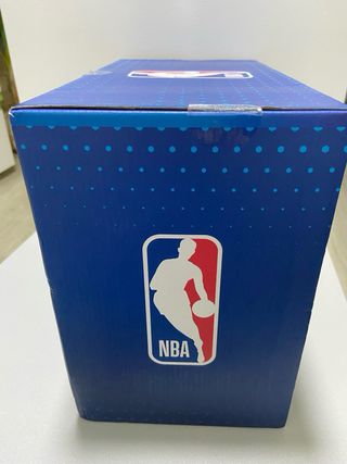 Nevera LED NBA 9 latas con luz Led