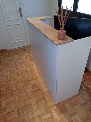 Mostrador  recepción / atención al cliente