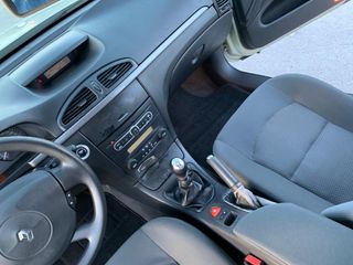 RENAULT Laguna Confort Authentique 1.9DCI
