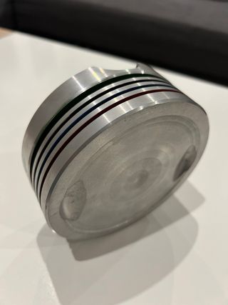 Cenicero de pistón de avión