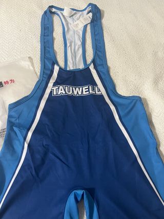 Mallas deportivas TAUWELL azules y blancas