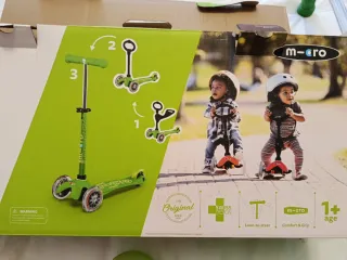 Monopatín Micro Mini Verde 3 Ruedas