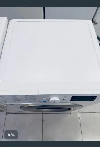 Lavadora secadora junto