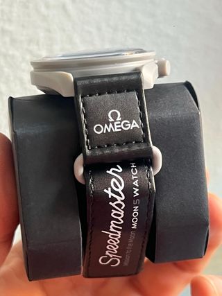 Omega Speedmaster Moonswatch Negro/Beige