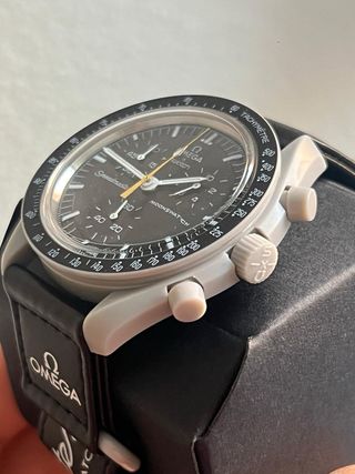 Omega Speedmaster Moonswatch Negro/Beige