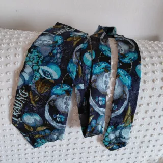 Cravatta Kenzo vintage in pura seta