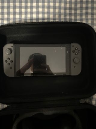 Nintendo Switch con accesorios