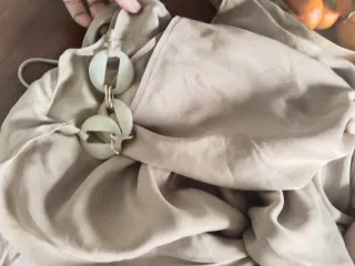 Vestido Zara Beige con Abalorios