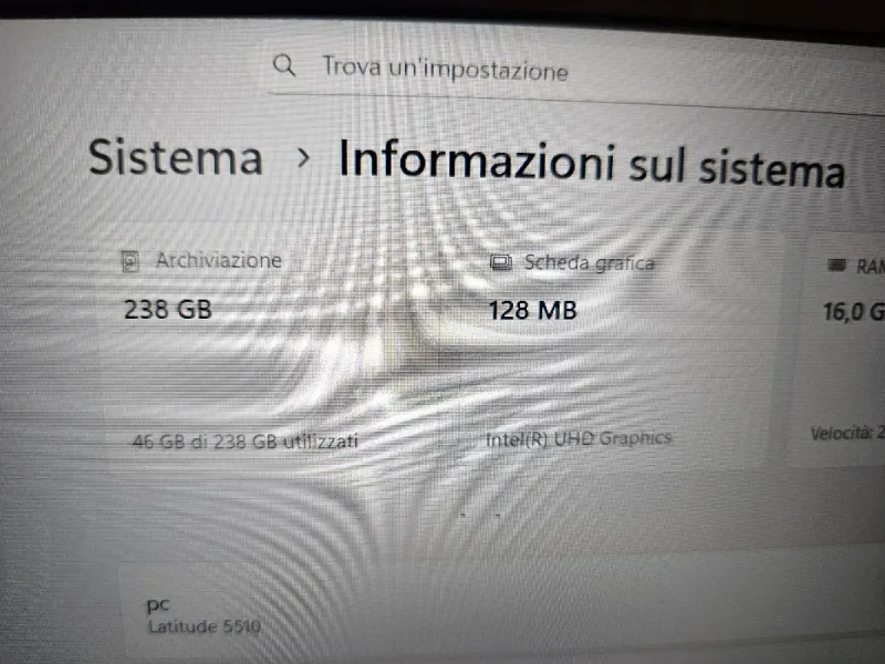Dell Latitude 5510 i5 10th Gen 16GB RAM afbeelding 7