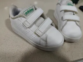 Deportivas Adidas Niño Talla 23
